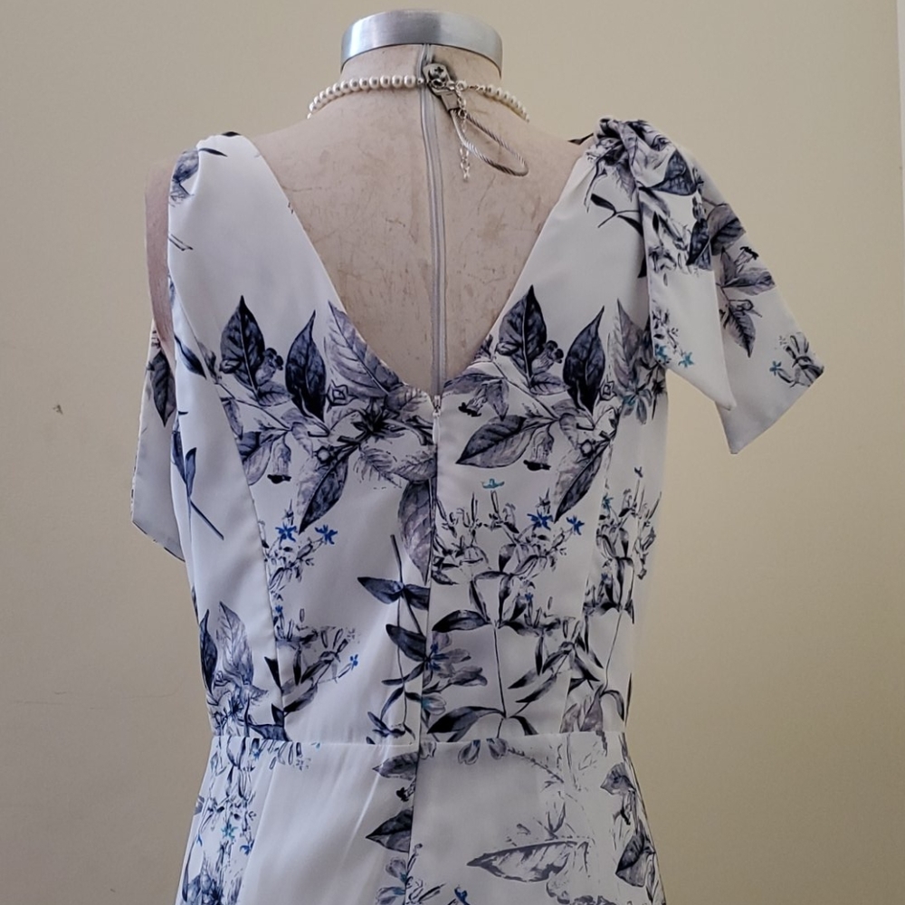Alex Marie Jumpsuit - Picture 3 of 9